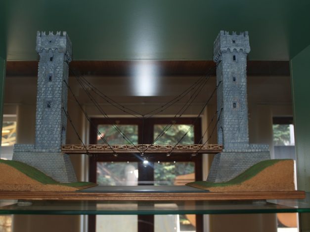 A Verancsics által elképzelt híd makettje a Kiskőrösi Úttörténeti Múzeum kiállításán (Fotó: Magyar Műszaki és Közlekedési Múzeum)   